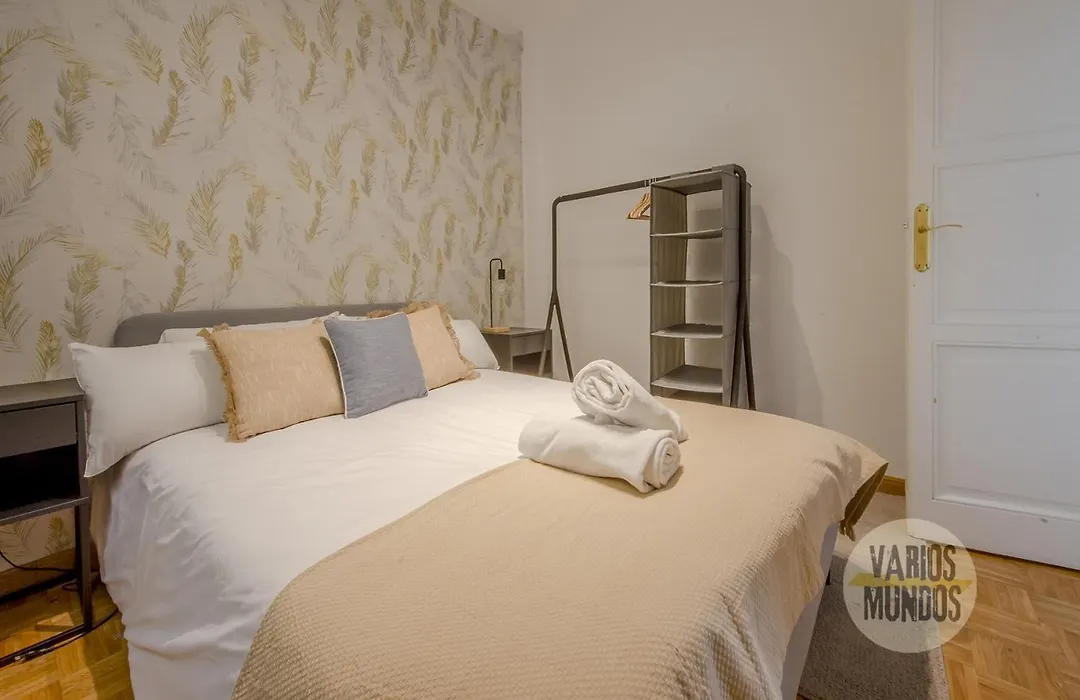 Apartamento Céntrico para 7 en La Latina-1